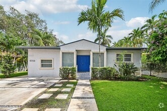 Building Photo - 5703 SW 83rd St