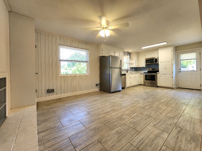 Building Photo - 226 Brookdale Ave