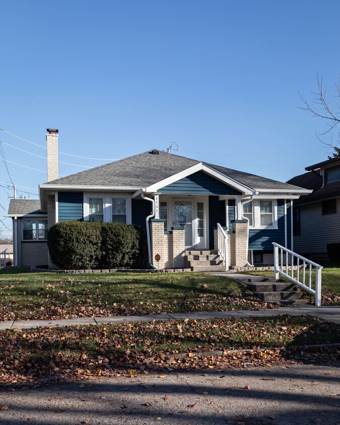 Front of house - 2701 Barth Ave