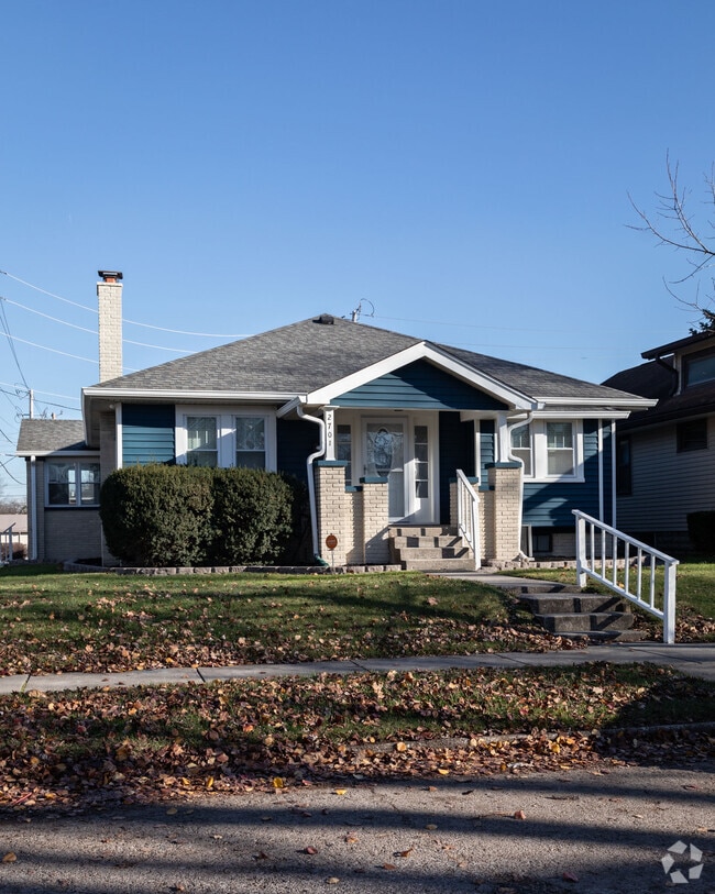Building Photo - 2701 Barth Ave