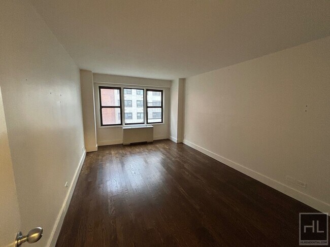 Foto del edificio - EAST 63 STREET