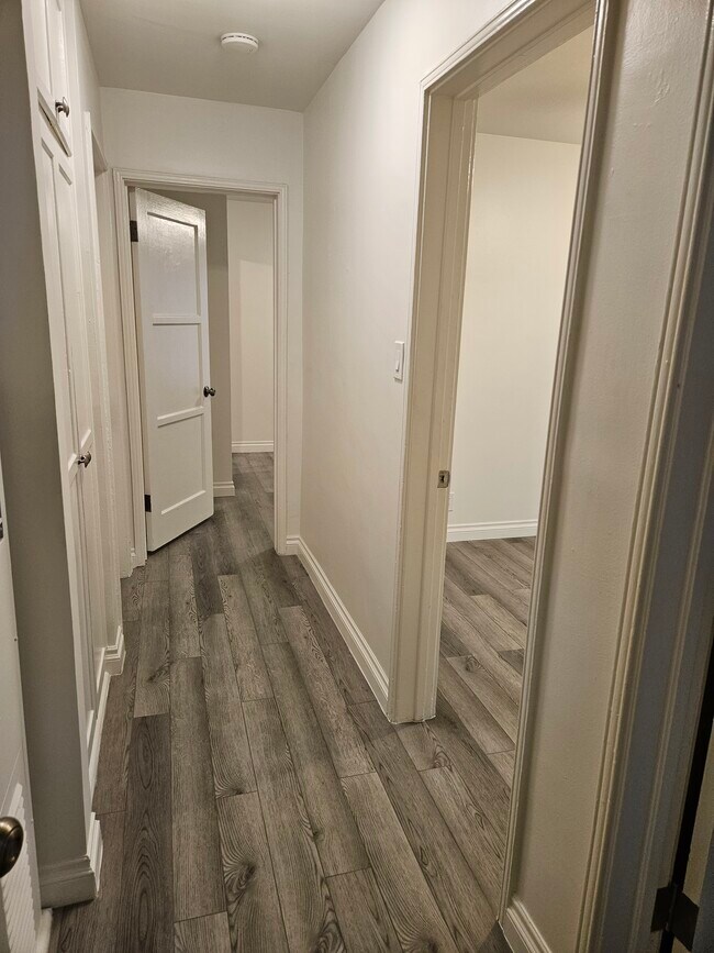 Hallway - 1846 Scott Rd
