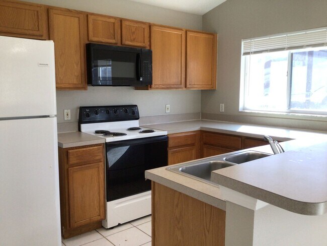 Foto del edificio - 509 Hillcrest Dr