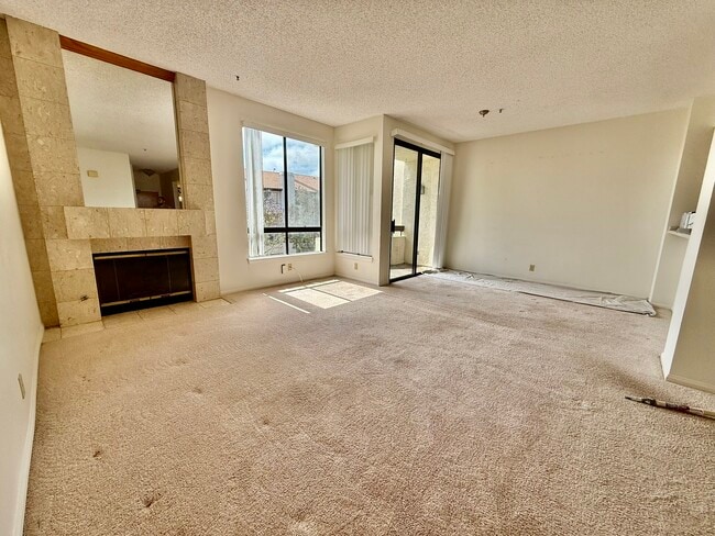 Building Photo - 5875 Friars Rd