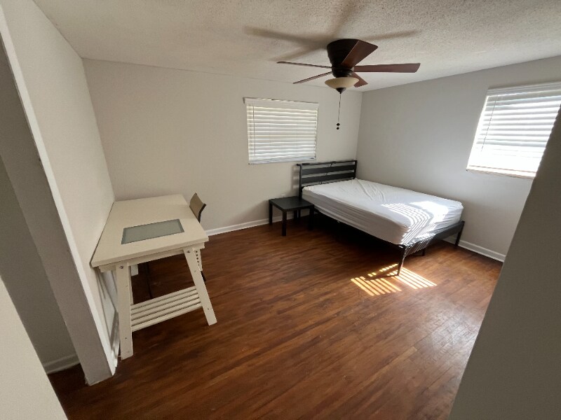 Foto del edificio - 740 Jenkins St