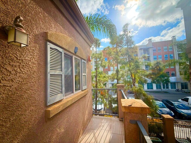 Building Photo - Modern North Park Living with Space, Style & Convenience