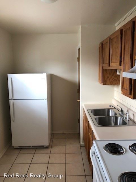 Foto del edificio - 856-858 8th St W