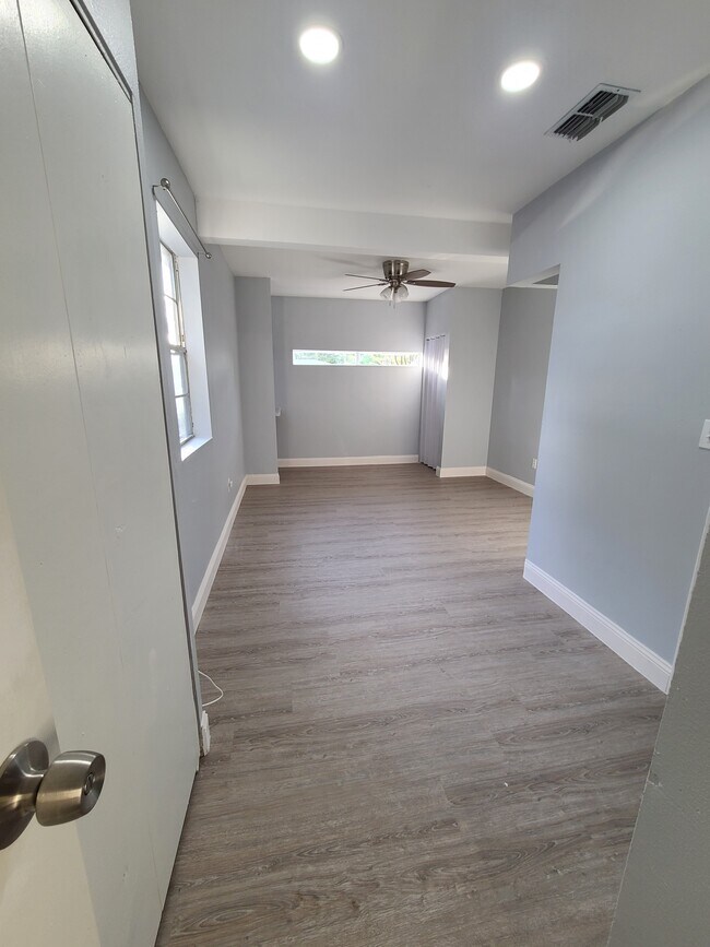 Foto del edificio - 5318 61st Way N