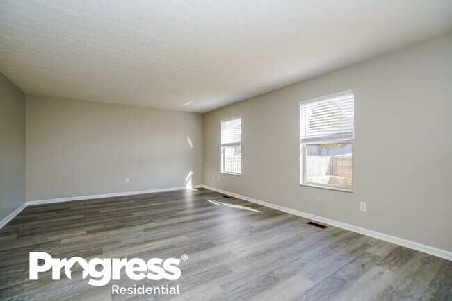 Foto del edificio - 3912 Highland Bluff Dr