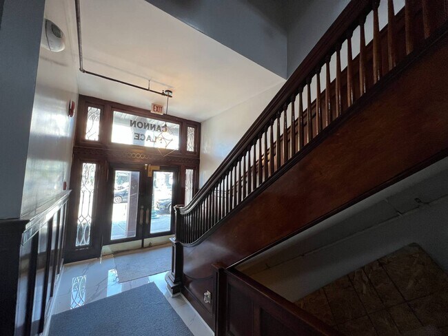 Foto del edificio - 5 Broadway