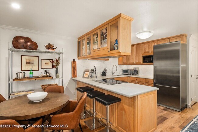 Building Photo - 205 E Durant Ave