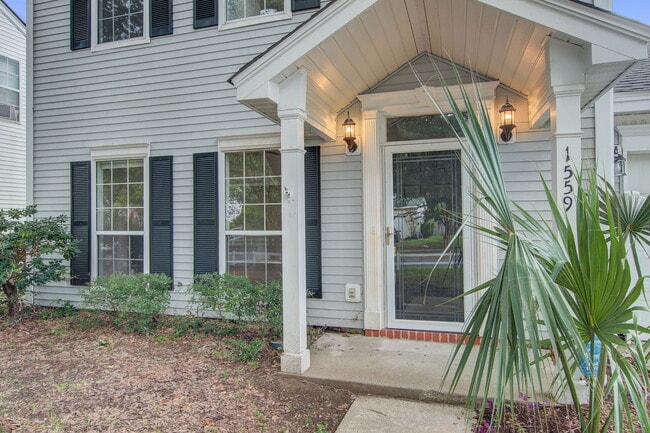 Building Photo - 1559 Harborsun Dr