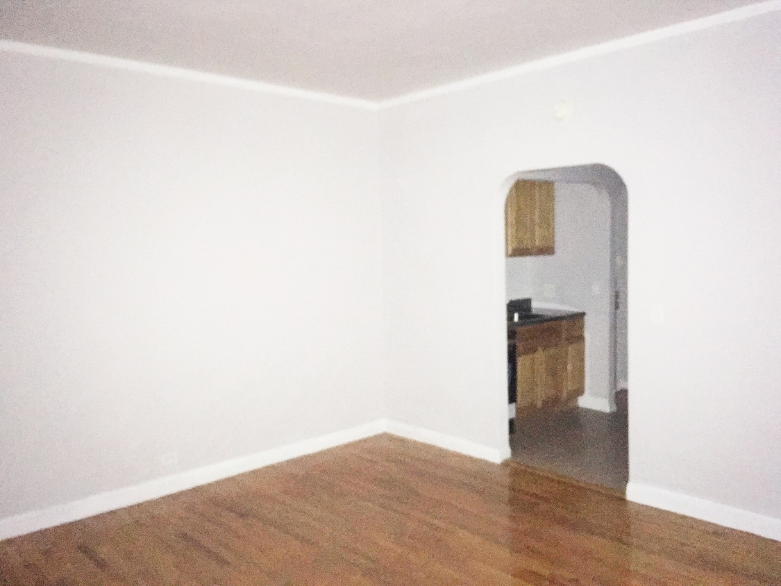 Primary Photo - 83 Hamilton Pl