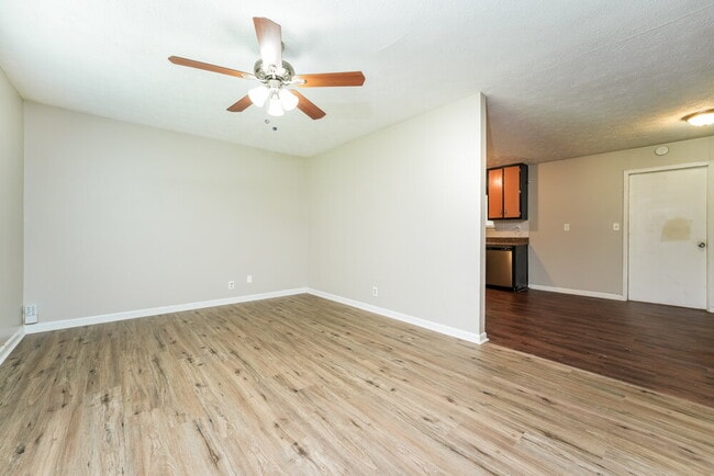 Building Photo - 2081 Countydown Ln