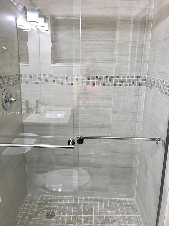 Foto del edificio - 3700 Taft St