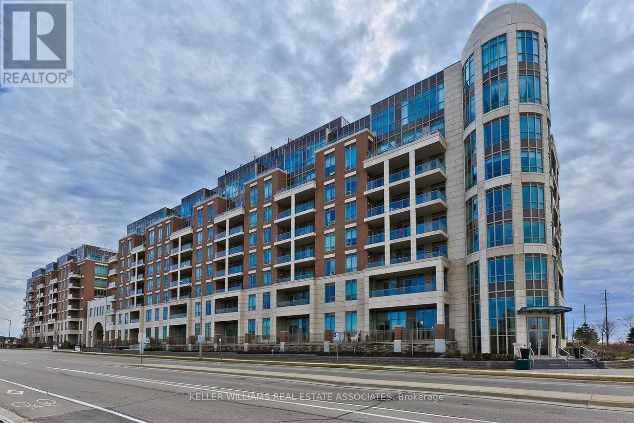 Photo principale - 2480-2480 Prince Michael Drive