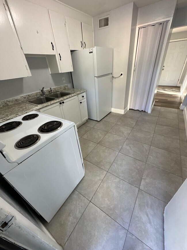 Foto del edificio - 3805 Fairfax St