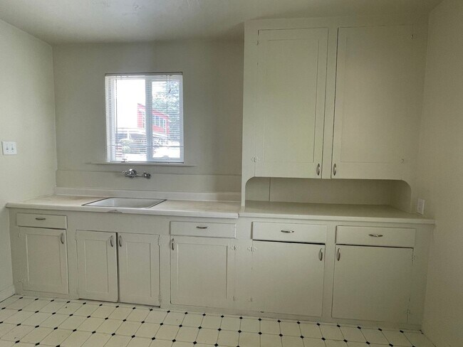 Foto del edificio - 2103, 2105, 2117  Pine Street