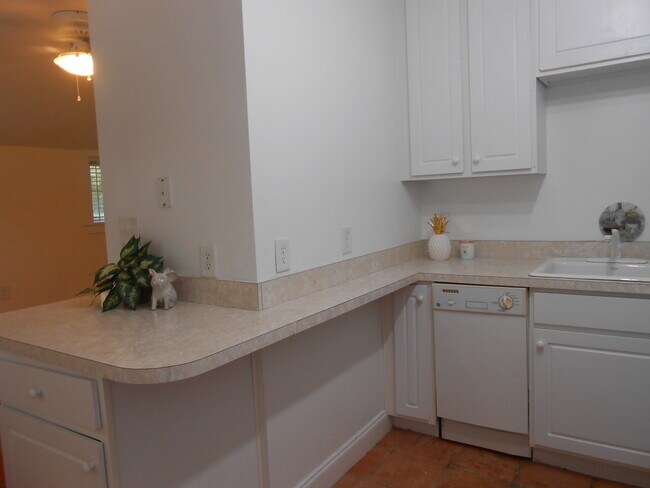 Breakfast Bar - 1 Shepherd Ln