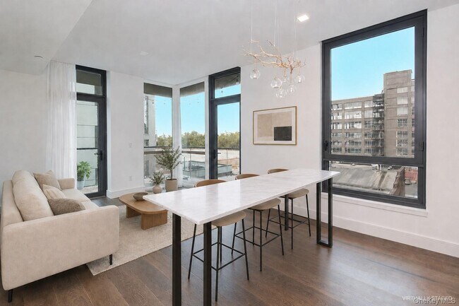 Foto del edificio - 50 Greenpoint Ave