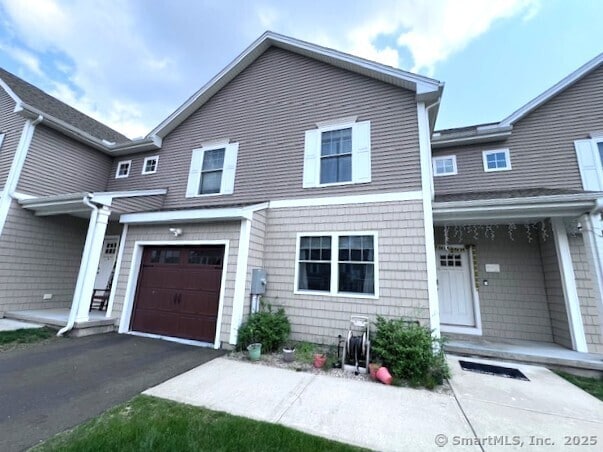 Building Photo - 309 Old Village Cir