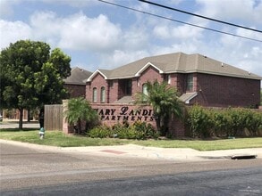 Building Photo - 18 N 49th St