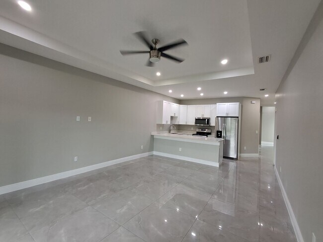 Foto del edificio - 213 Hightower Ave S