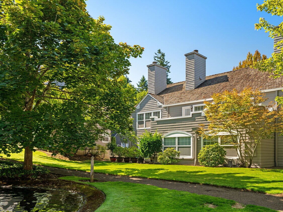 Foto principal - 8500 SW Curry Dr