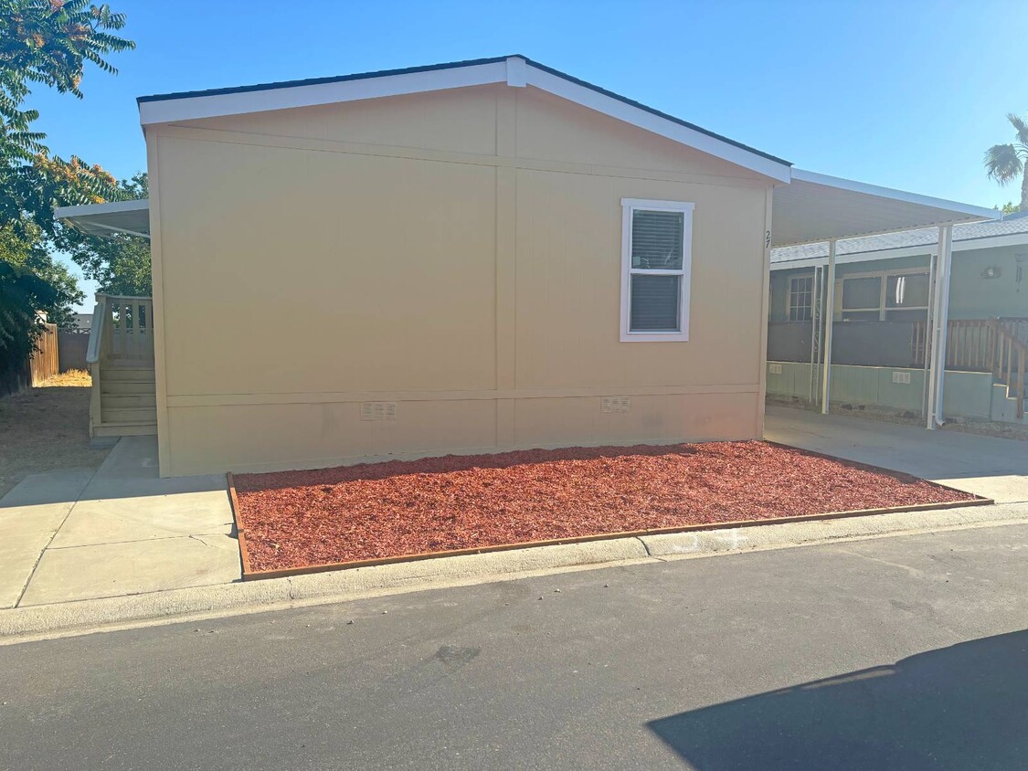 Foto principal - 123 N 10th St