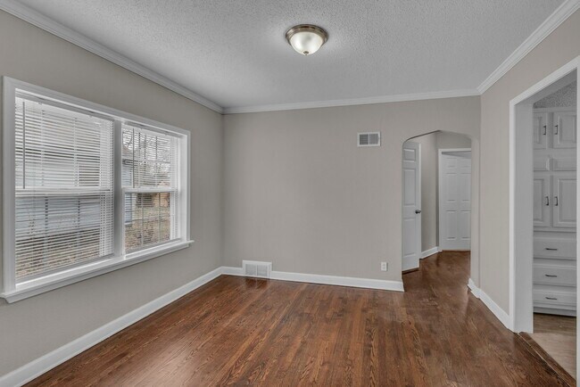 Foto del edificio - 6428 Agnes Ave