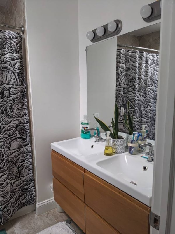 Building Photo - XX8 Bryant St NE