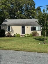 Building Photo - 3 Elliot Way