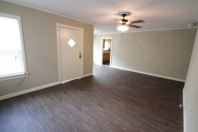 Building Photo - 809 N 45th St