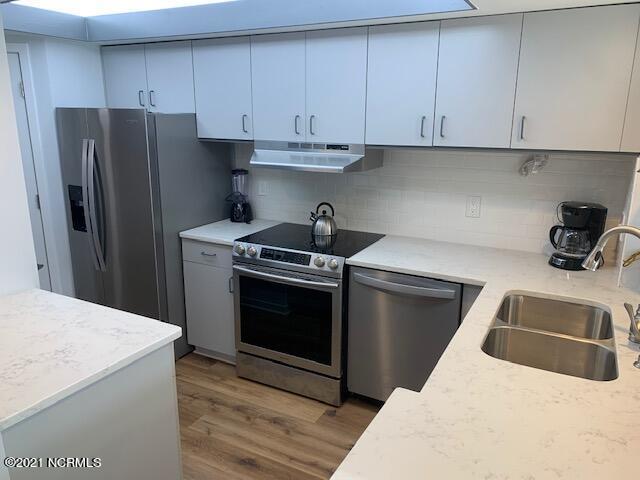 Foto del edificio - 10155 Beach Dr SW