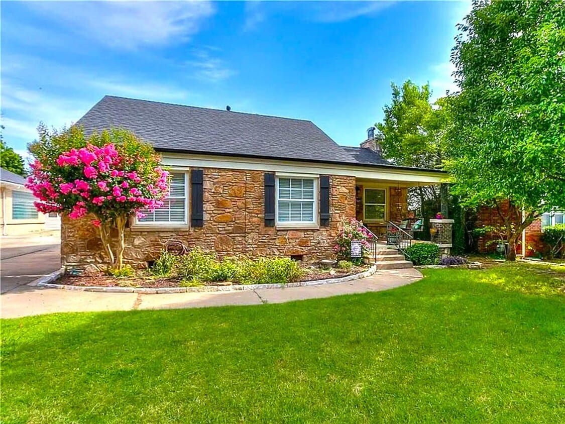 Foto principal - 2 Bed 1 Bath 1 Car Garage in ATKINSONS HI ...