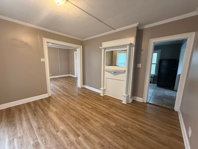 Foto del edificio - Charming 4-Bedroom Single-Family Home | Section?8 Eligible
