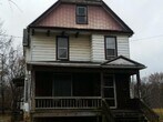 Primary Photo - 5 Bedrooms 2 Baths with Rent Freeze! Older...