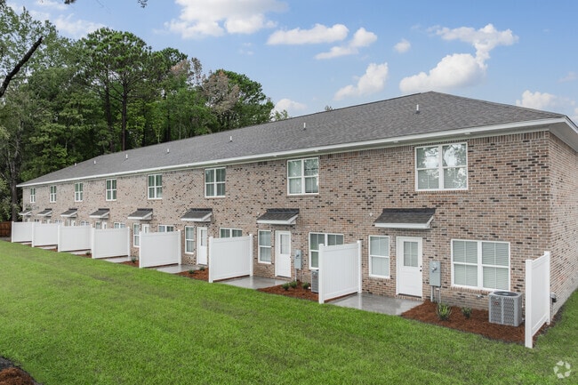 Building Photo - 420 Wren Crest Ln