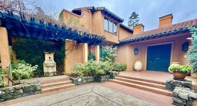 Building Photo - 18700 Serramonte Dr