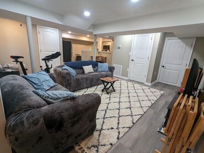 Foto del edificio - 812 Welton Ave SW