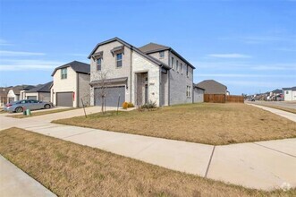 Building Photo - 100 Mountain Meadow Ln