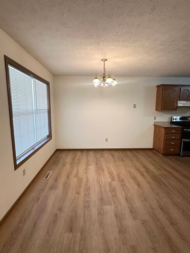 Foto del edificio - 3115 W Raynell St