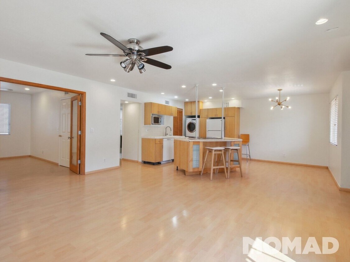 Foto principal - 2 Bedroom Condo in Phoenix