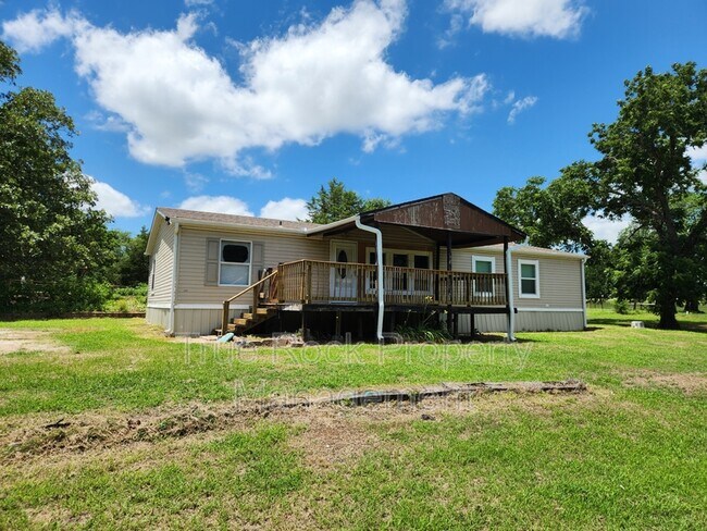 Building Photo - 28428 County Rd 1480