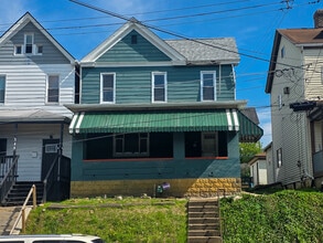 Building Photo - 346 E 12th Ave