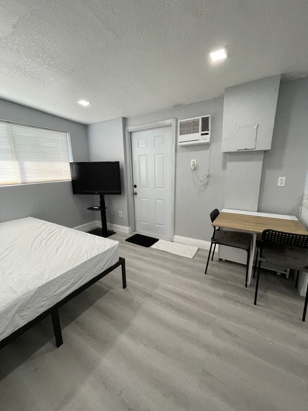 Foto del edificio - 3101 N 66th Ave