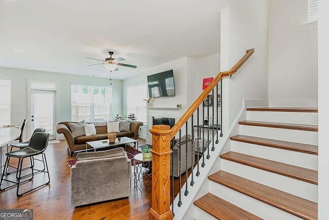 Building Photo - 40 Caison Dr