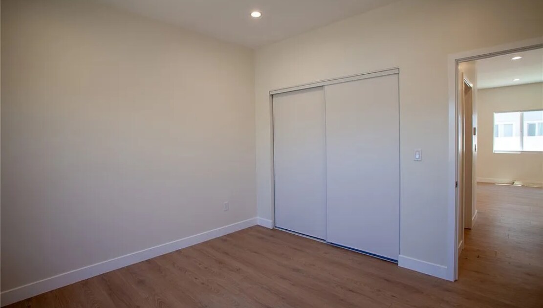 Foto principal - 1416 Gladding Ave