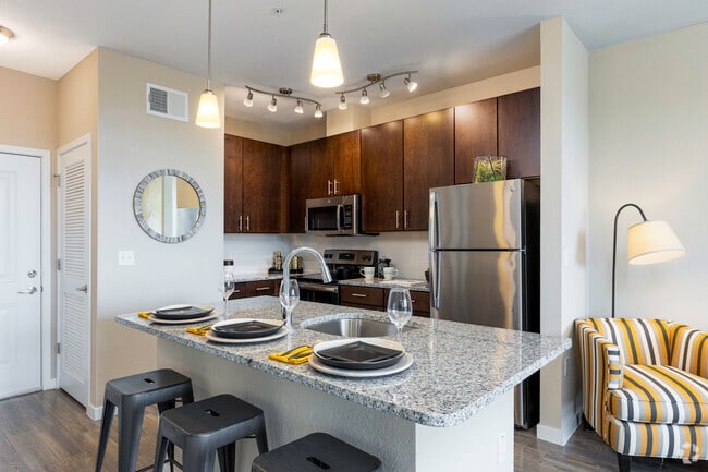 Interior Photo - Dwell Maitland