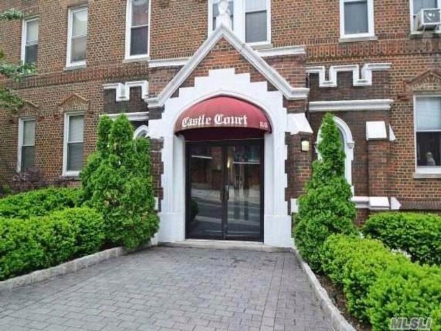 Building Photo - 83-55 Lefferts Blvd